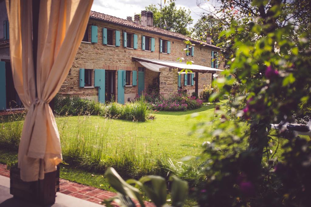 B&B I Fiori Della Cava Pesaro Eksteriør bilde